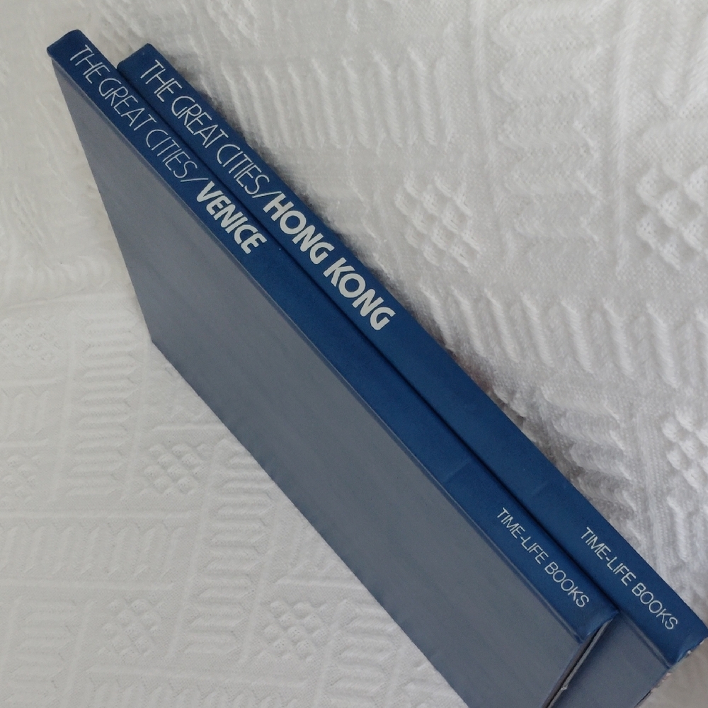 The Great Cities Book Set - Venice & Hong Kong